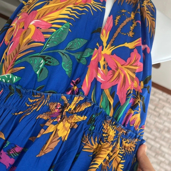 RACHEL ROY Top Womans Small Blue Floral Drawstring Halter Flowy Top - Picture 5 of 13